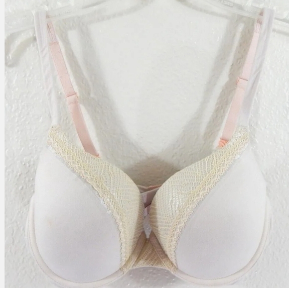 Victoria's Secret Perfect Shape Underwire Bra - Picture 1 of 5